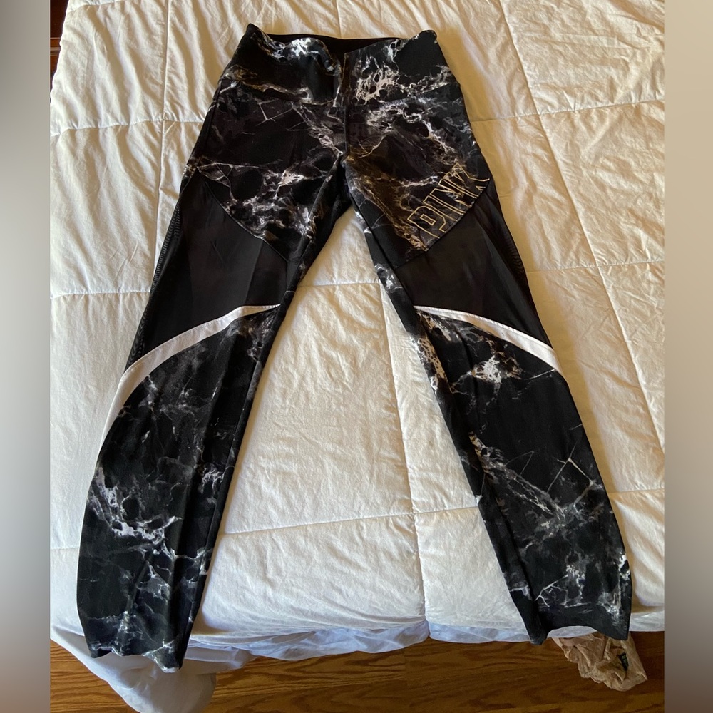 PINK Ultimate leggings marble and mesh
